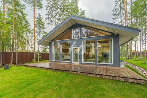 Дом в Ленинградская область, Всеволожский район, Агалатовское с/пос, ...