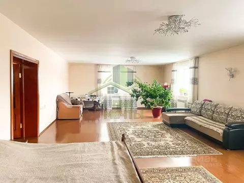 Коттедж в Бурятия, Улан-Удэ Уссурийский пер. (382 м)