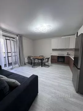 3-к кв. Санкт-Петербург Уральская ул., 25 (90.0 м)