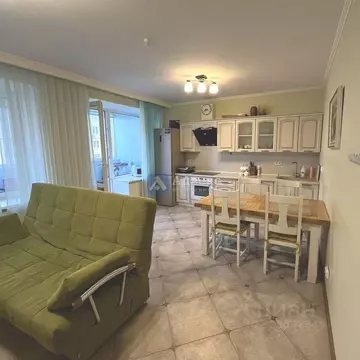 2-к кв. Тюменская область, Тюмень ул. Василия Гольцова, 15 (76.0 м)