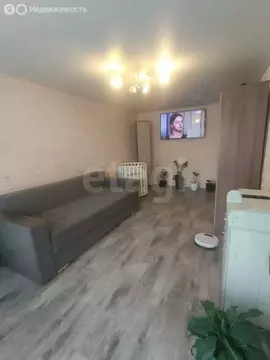 3-комнатная квартира: Челябинск, улица Молодогвардейцев, 70 (62.2 м)