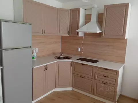 Студия Пензенская область, Пенза ул. Генерала Глазунова, 21 (30.0 м)