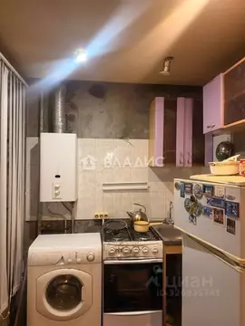 3-к кв. Волгоградская область, Волгоград ул. 64-й Армии, 22Б (64.5 м)