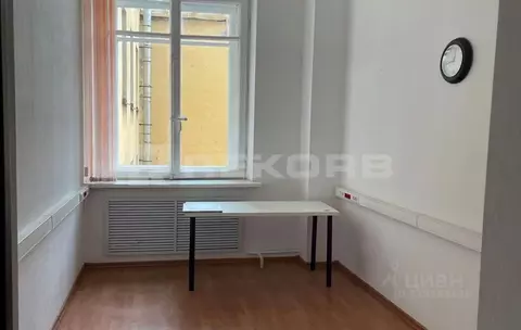 Офис в Санкт-Петербург Большая Морская ул., 3-5 (10 м)