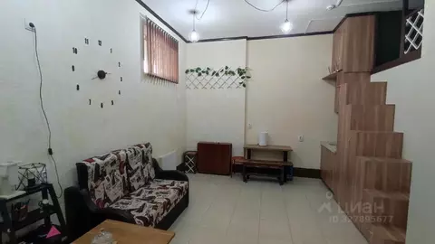 Студия Краснодарский край, Краснодар Российская ул., 267к2 (31.6 м)