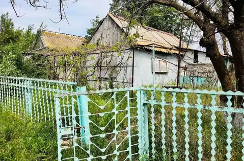 Дом в Астраханская область, Икрянинский район, Красные Баррикады рп, ...