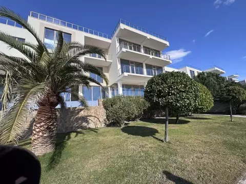 Дом в Крым, Ялта муниципальный округ, Гурзуф пгт ул. Ялтинская (500 м)