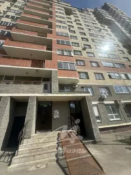 Продается 2-комнатная квартира