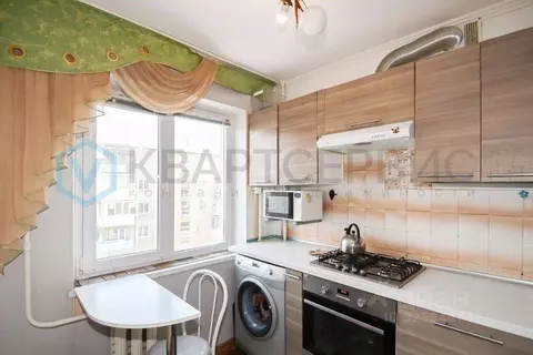 2-к кв. Омская область, Омск Заозерный мкр, ул. Сергея Тюленина, 3в ...