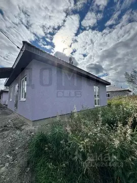 Дом в Свердловская область, Екатеринбург муниципальное образование, с. ...