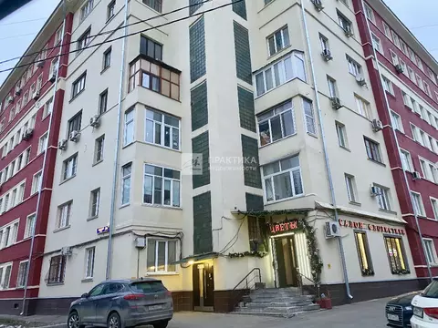 Продается 3-комнатная квартира