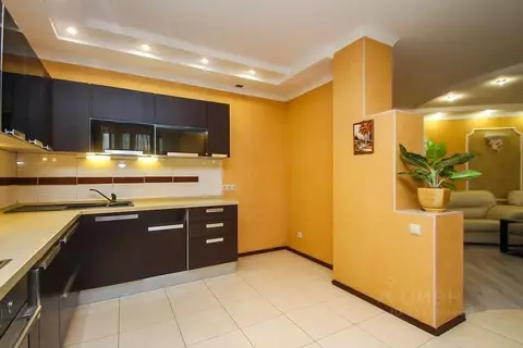 2-к кв. Ханты-Мансийский АО, Сургут Университетская ул., 21 (108.3 м)