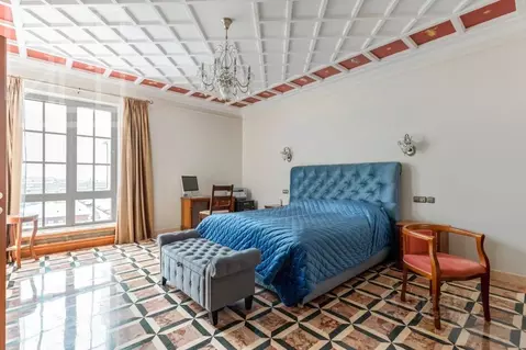 3-к кв. Москва 1-й Смоленский пер., 17 (185.0 м)