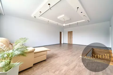 Дом в Волгоградская область, Среднеахтубинский район, Красное с/пос, ...