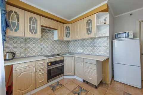 2-к кв. Брянская область, Брянск ул. Комарова, 57 (62.6 м)