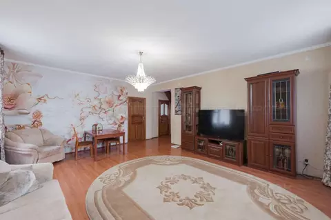 Дом в Татарстан, Казань ул. Асылъяр (219 м)