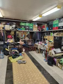 Гараж в Ямало-Ненецкий АО, Новый Уренгой 2-й мкр, ул. ...