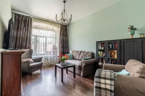 2-к кв. Санкт-Петербург 15-я Васильевского острова линия, 70 (85.8 м)