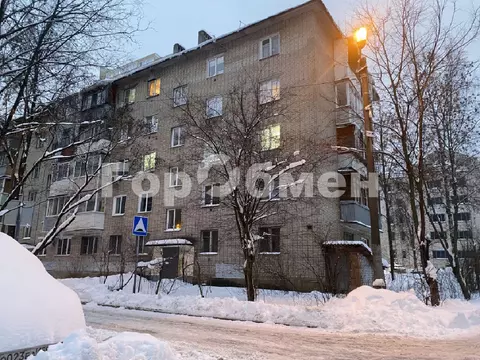 Продается 2-комнатная квартира