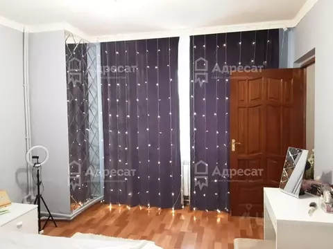 Дом в Волгоградская область, Волгоград бул. Сиреневый (242 м)