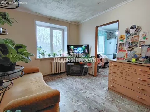 2-комнатная квартира: Балаково, Вокзальная улица, 1 (24 м)