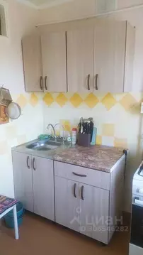 3-к кв. Омская область, Омск ул. Калинина, 6 (50.0 м)