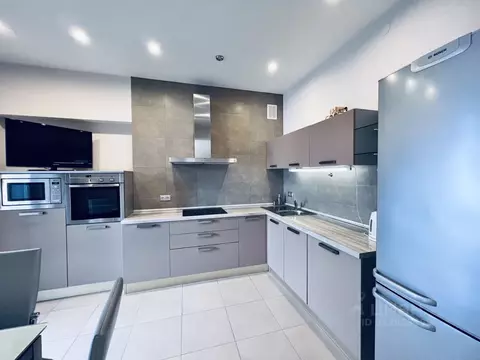 1-к кв. Татарстан, Казань Меридианная ул., 4 (65.0 м)