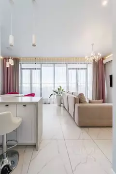 2-к кв. Тюменская область, Тюмень ул. 50 лет Октября, 57В (68.4 м)