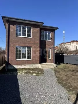 Дом в Ростовская область, Аксай ул. Платова (140 м)