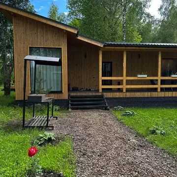 Дом в Ленинградская область, Приозерский район, Ларионовское с/пос, ...