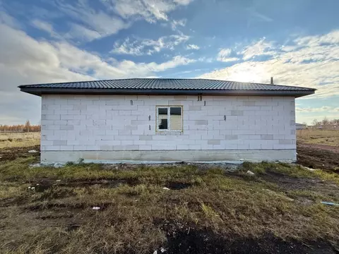 Дом в Челябинская область, Красноармейский муниципальный округ, пос. ...