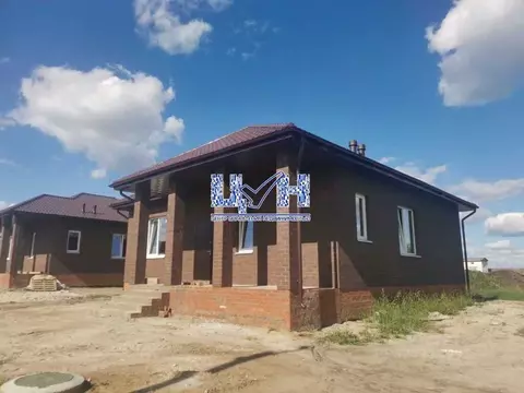 Дом в Курская область, Курский район, Щетинский сельсовет, пос. ...