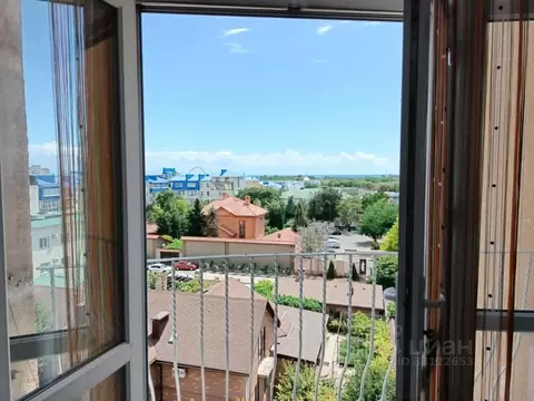 1-к кв. Крым, Евпатория просп. Ленина, 49 (60.4 м)