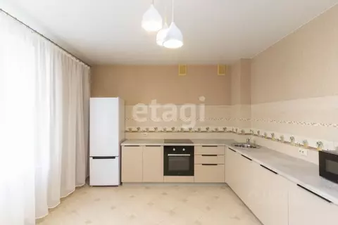 3-к кв. Тюменская область, Тюмень ул. Николая Зелинского, 14 (100.0 м)