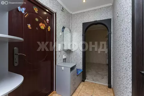 2-комнатная квартира: Новосибирск, Затулинский жилмассив, улица Зорге, ...