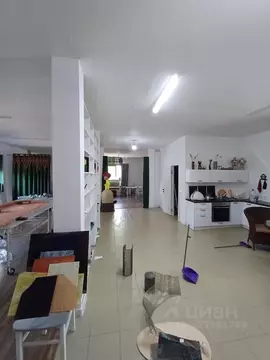 Помещение свободного назначения в Алтайский край, Барнаул ул. ...