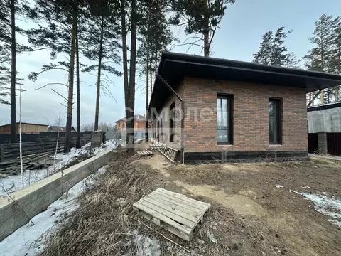 Дом в Иркутская область, Иркутский муниципальный округ, д. Новолисиха, ...