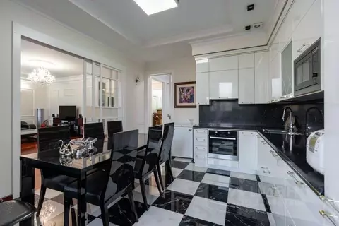 3-к кв. Москва Нахимовский просп., 73 (135.0 м)