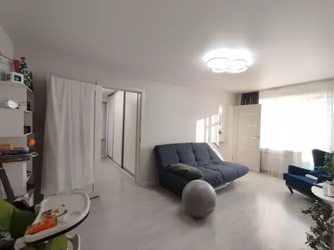 3-к кв. Красноярский край, Красноярск Северо-Западный мкр, ул. ...