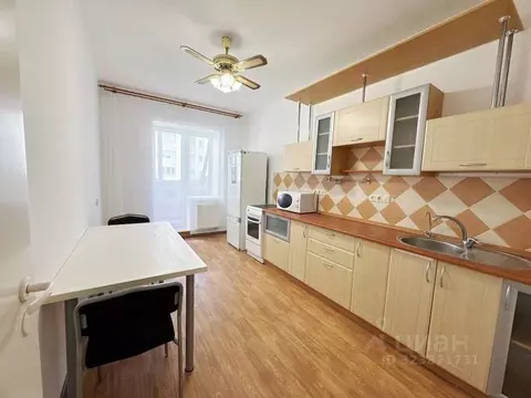 1-к кв. Свердловская область, Екатеринбург ул. Крылова, 27 (50.0 м)