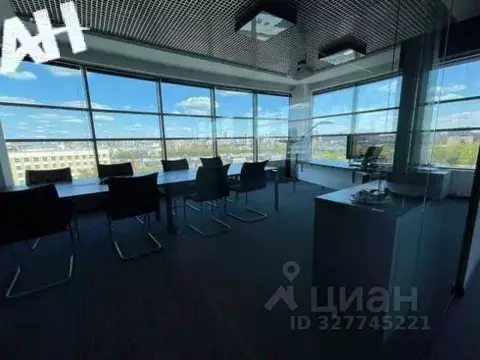 Офис в Москва Кожевническая ул., 14с5 (895 м)