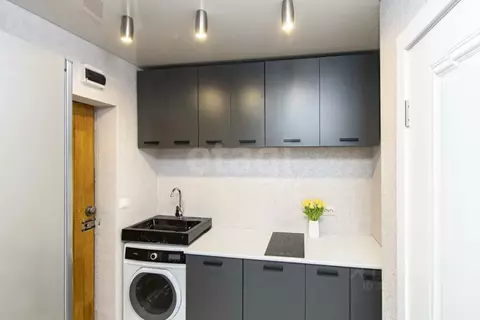 Студия Тюменская область, Тюмень ул. Котовского, 13 (18.0 м)