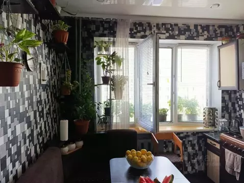 2-к кв. Омская область, Омск Заозерный мкр, просп. Менделеева, 12 ...