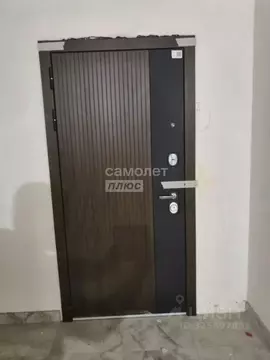 3-к кв. Кабардино-Балкария, Нальчик ул. Атажукина, 153 (135.0 м)