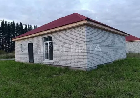 Дом в Тюменская область, Тюменский муниципальный округ, с. Перевалово ...