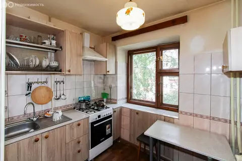 3-комнатная квартира: Тюмень, проезд Геологоразведчиков, 22 (62.7 м)