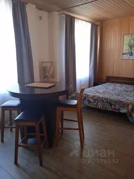 2-к кв. Карелия, Сортавала ул. Кирова, 6 (80.0 м)
