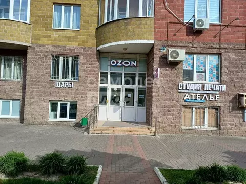 Помещение свободного назначения в Курская область, Курск просп. ...