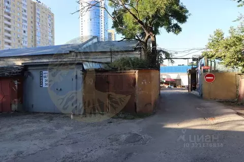 Гараж в Воронежская область, Воронеж ул. 9 Января, 48 (36 м)