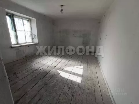 2-к кв. Кемеровская область, Ленинск-Кузнецкий ул. Байкаимский ...